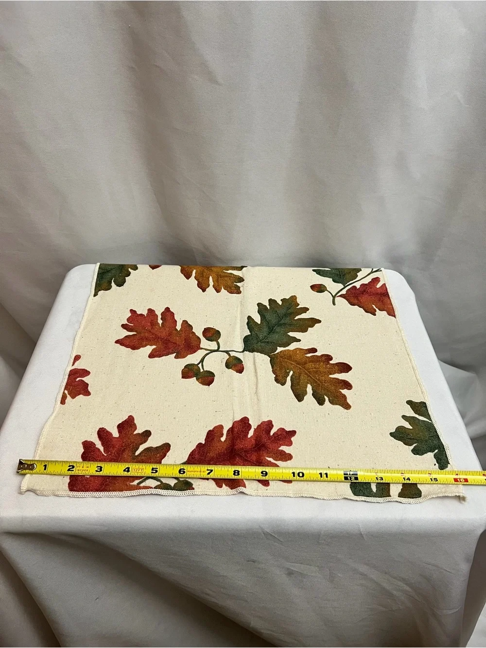 Set of 3 Fall Oak Leaf Acorn Cloth Dinner Napkins Autumn Thanksgiving 16x16